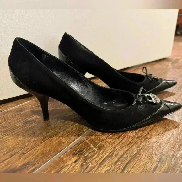 Dior Kitten Heel with Heart Charm - Picture 3 of 5